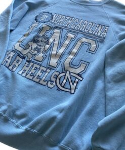 Vintage college (UNC) University of North Carolina Sweatshirt Gifts for NCAA Fans