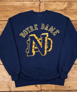 Vintage Style University of Notre Dame T-Shirt for Fighting Irish Fans