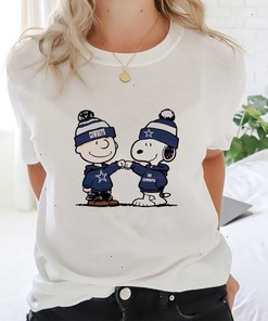 Charlie Brown And Snoopy NFL Dallas Cowboys Football Go Cowboys Cartoon T-shirt