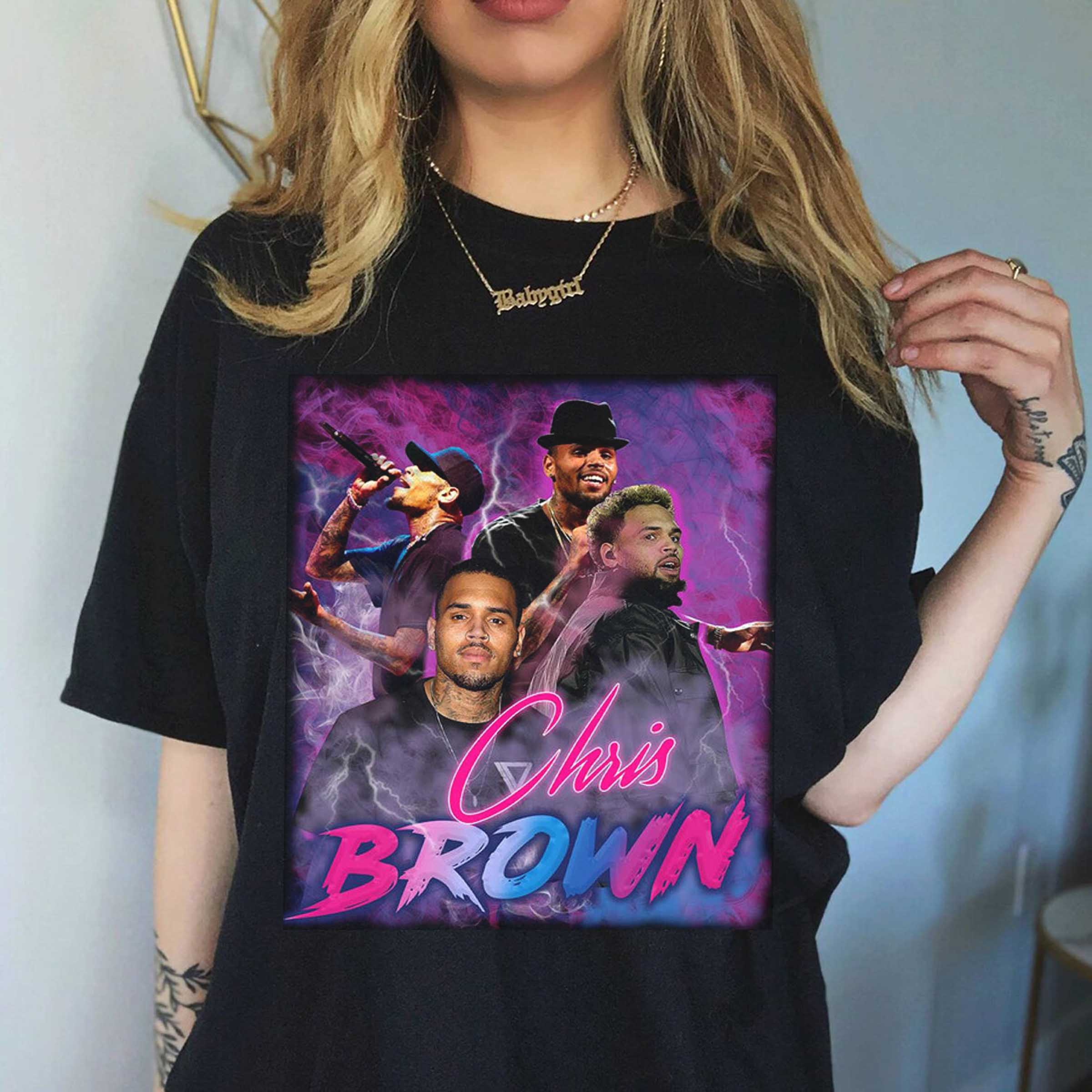 Official Groovy Chris Brown Breezy 90s Hip Hop Rapper T-Shirt