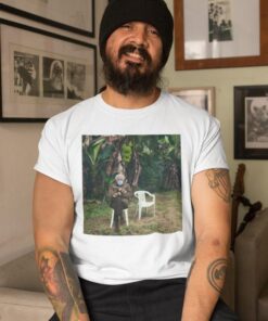 Bernie Sanders Meme Shirt - Casual Resilience, Tio Bernie Pullover
