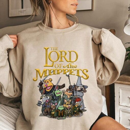 The Lord of the Muppets Vintage Sweatshirt - A Whimsical Tribute for Muppet and Fantasy Fans