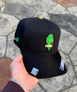 Vibrant Green Parrot SnapBack Hat for Men - Premium Quality Materials