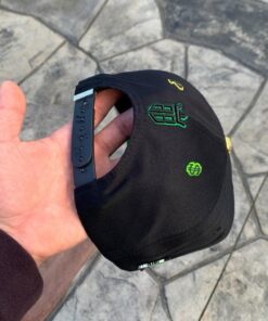 Vibrant Green Parrot SnapBack Hat for Men - Premium Quality Materials